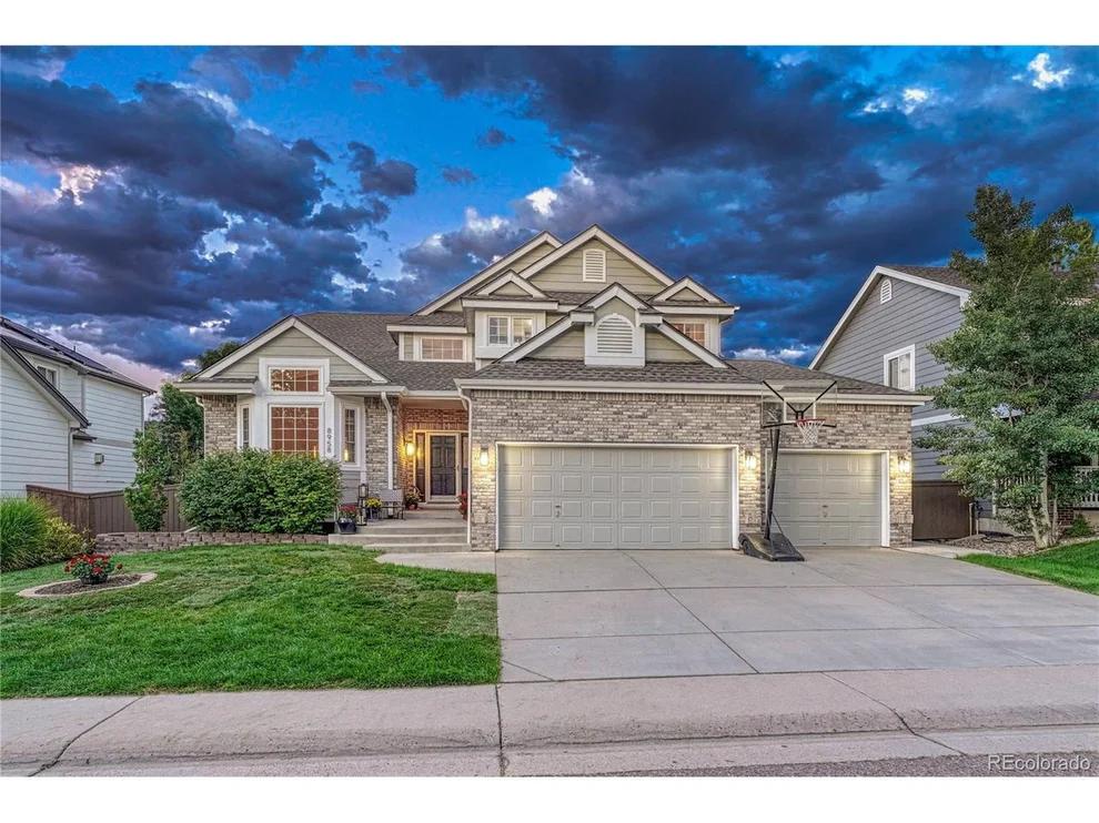 Unit for sale at 8958 Forrest Dr, Highlands Ranch, CO 80126
