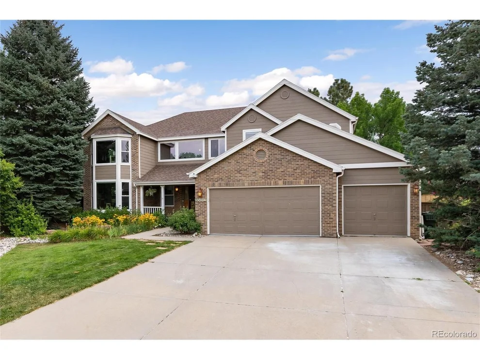 Unit for sale at 10012 Saddlehorn Ln, Highlands Ranch, CO 80130