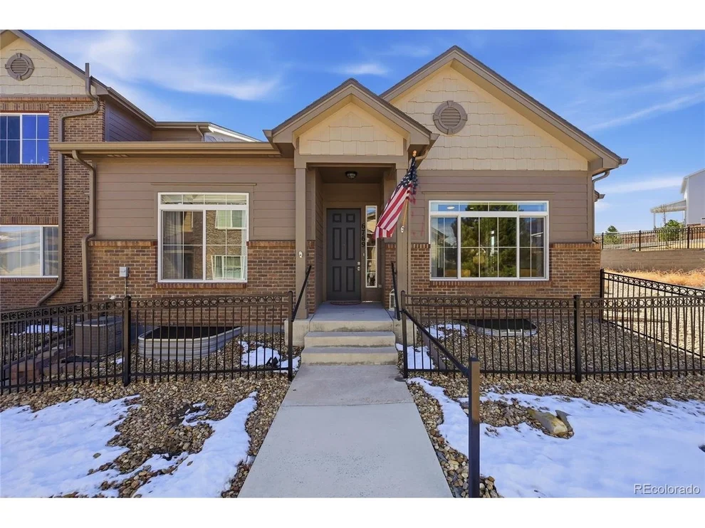 Unit for sale at 6769 S Old Hammer Ct, Aurora, CO 80016