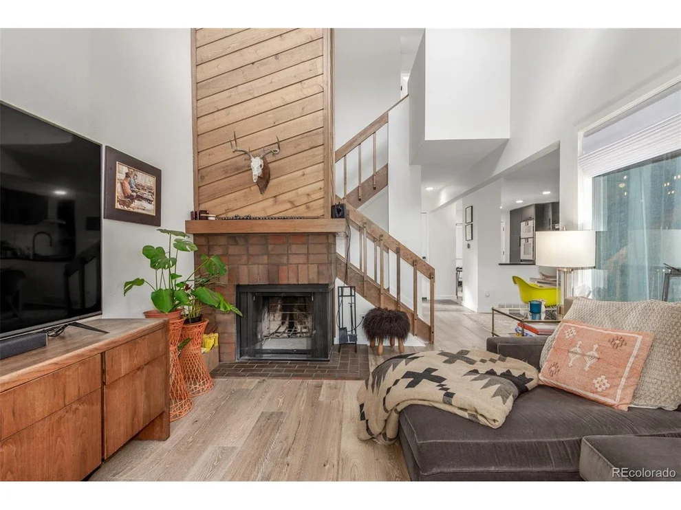 Unit for sale at 1980 Joslyn Pl, Boulder, CO 80304