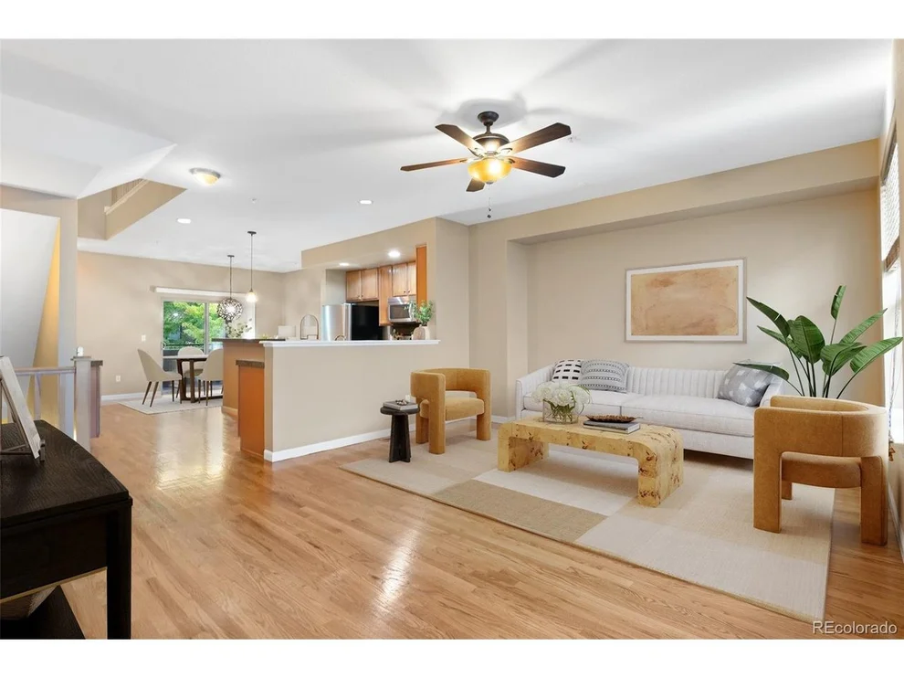 Unit for sale at 422 S Reed Ct, Lakewood, CO 80226