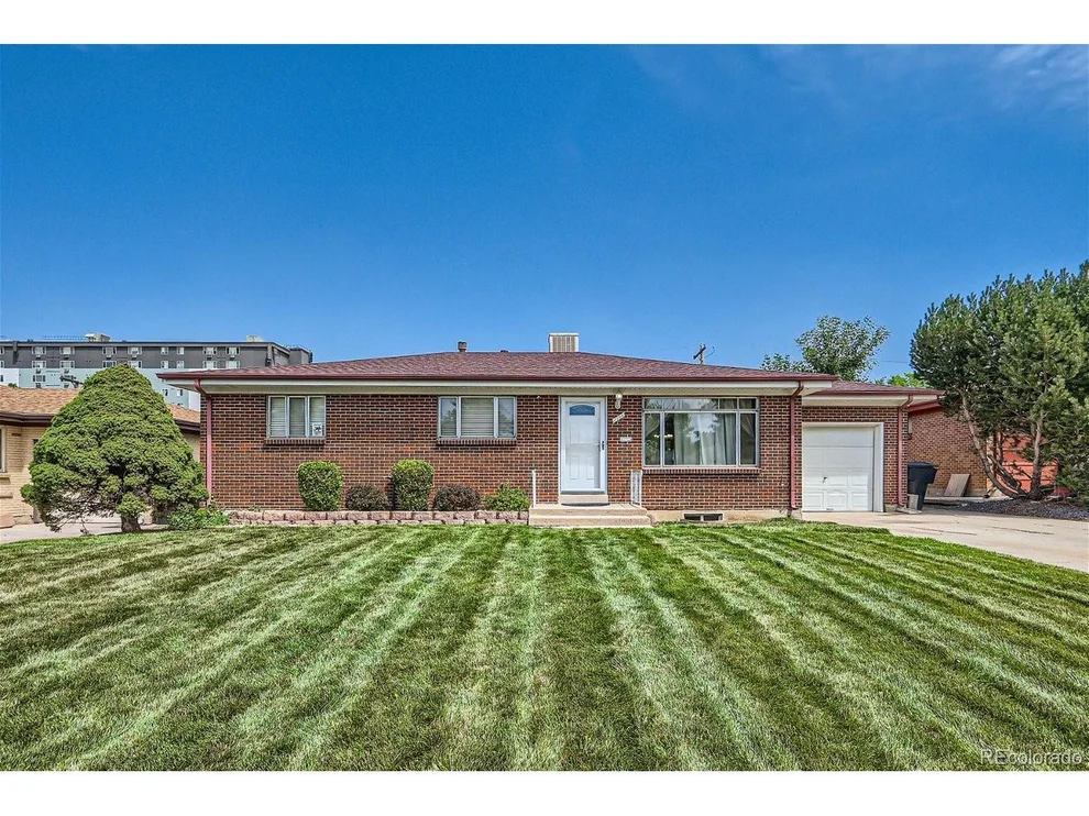 Unit for sale at 2756 S Grove St, Denver, CO 80236