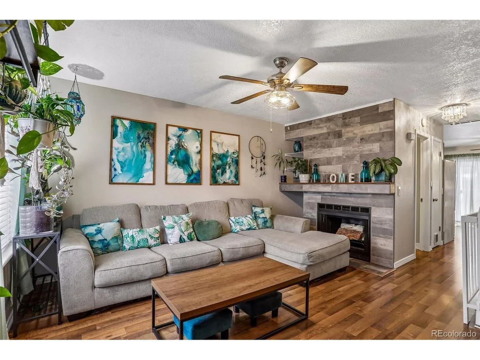 Unit for sale at 17698 E Loyola Dr, Aurora, CO 80013