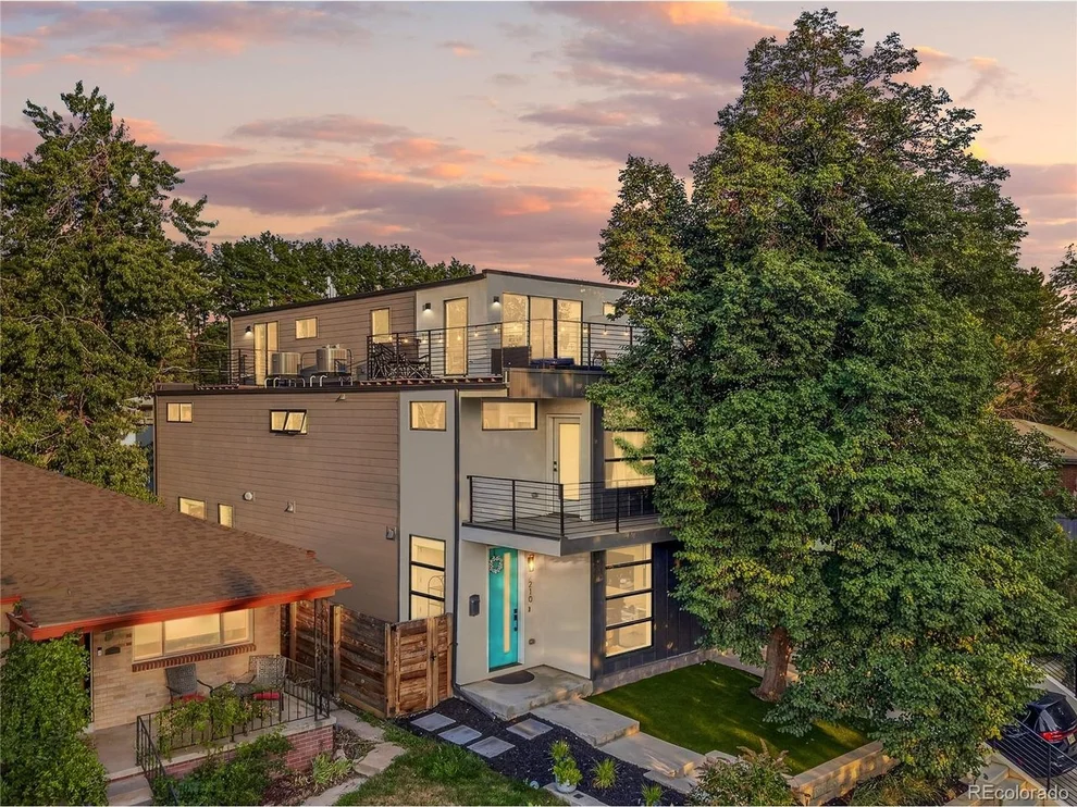 Unit for sale at 2210 S Sherman St, Denver, CO 80210