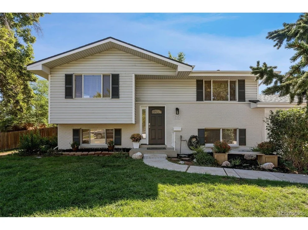 Unit for sale at 2102 S Brentwood St, Lakewood, CO 80227