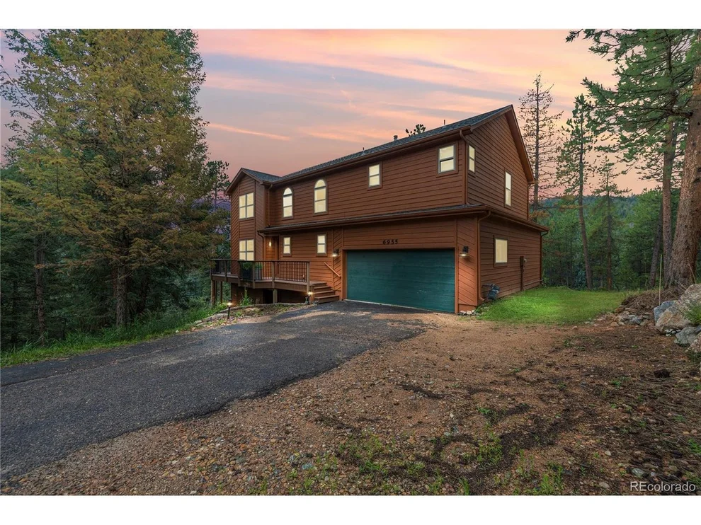 Unit for sale at 6955 Sprucedale Park Way, Evergreen, CO 80439