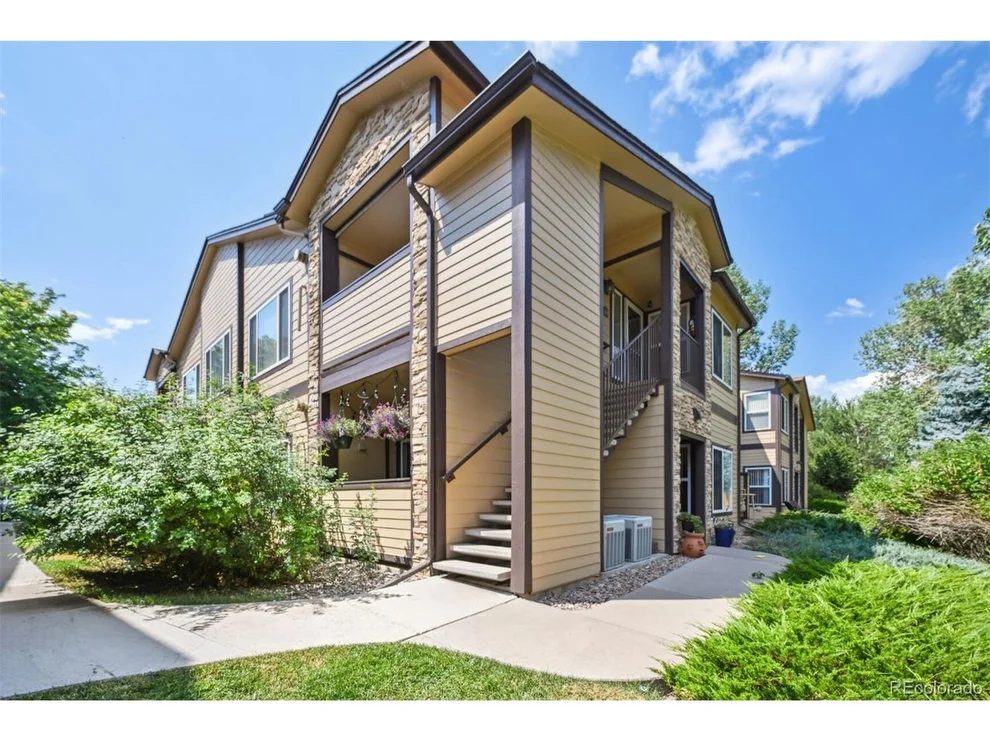 Unit for sale at 4875 S Balsam Way, Littleton, CO 80123