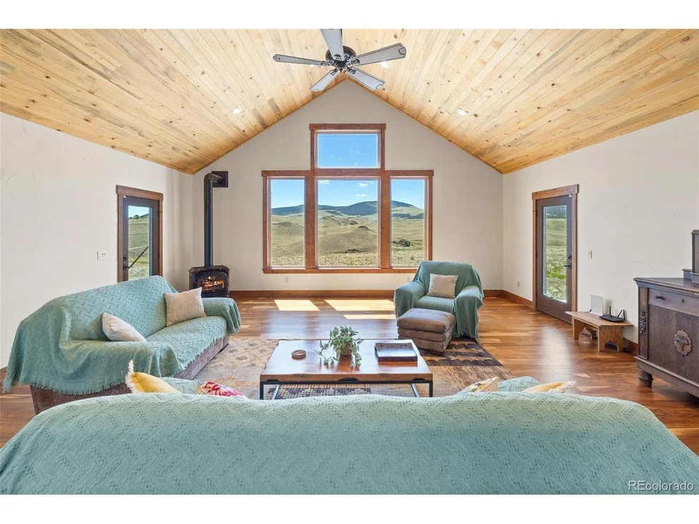 Unit for sale at 990 Easton Rd, Hartsel, CO 80440