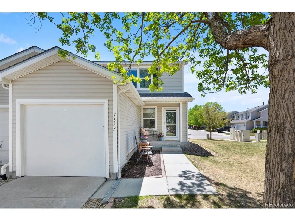 Unit for sale at 7883 S Kittredge Cir, Englewood, CO 80112