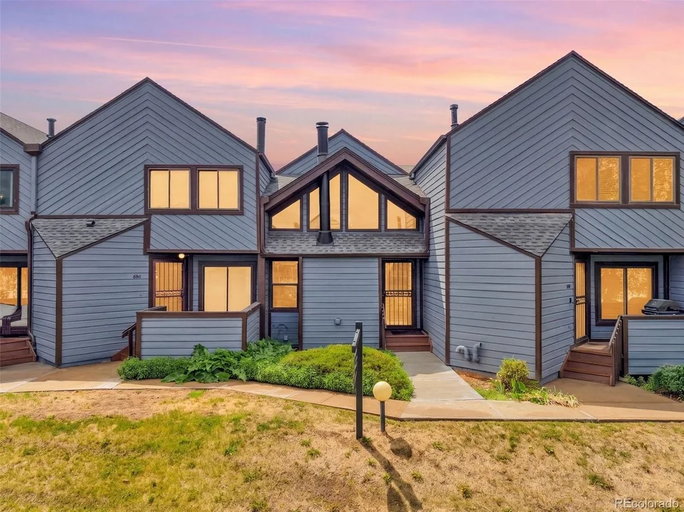 Unit for sale at 8921 W Yale Ave, Lakewood, CO 80227