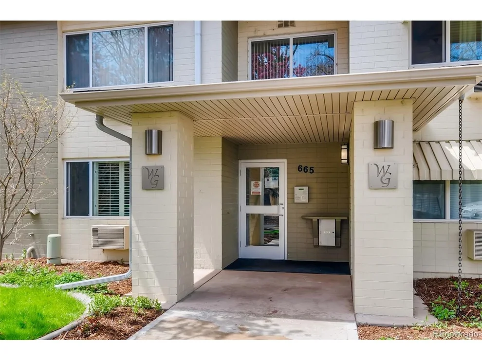 Unit for sale at 665 S Clinton St, Denver, CO 80247