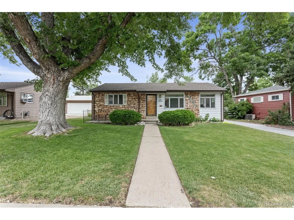 Unit for sale at 3231 S Galapago St, Englewood, CO 80110