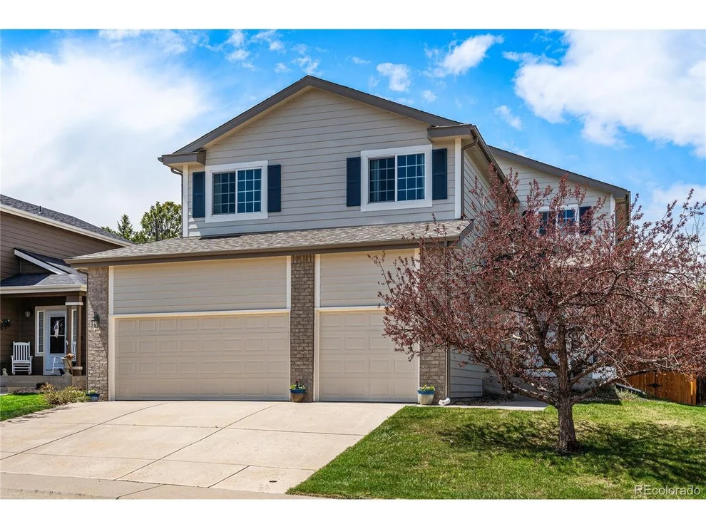 Unit for sale at 851 Bartlett St, Castle Rock, CO 80104