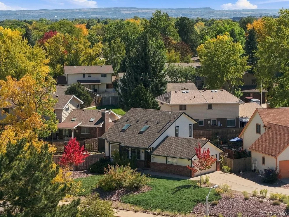 Unit for sale at 9992 W Florida Ave, Lakewood, CO 80232