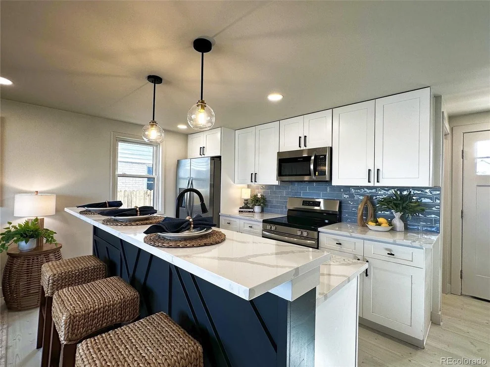 Unit for sale at 5440 W 5th Ave, Lakewood, CO 80226