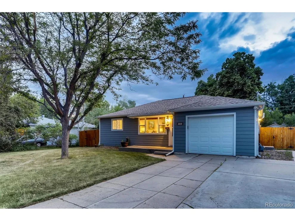 Unit for sale at 5815 S Lakeview St, Littleton, CO 80120