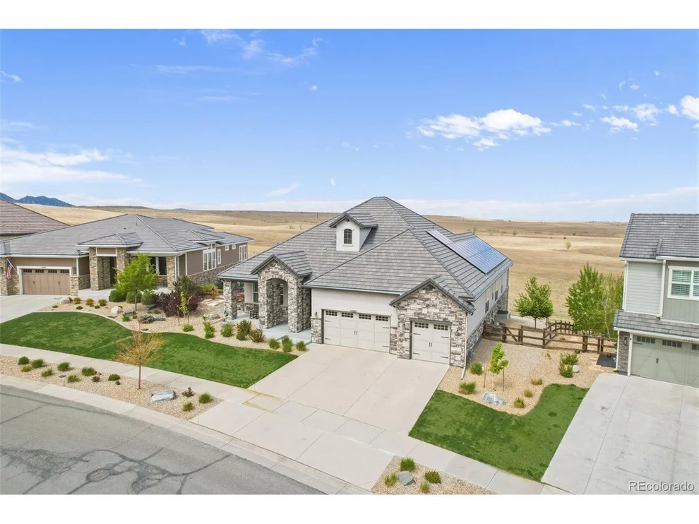 Unit for sale at 16001 W 95th Ln, Arvada, CO 80007