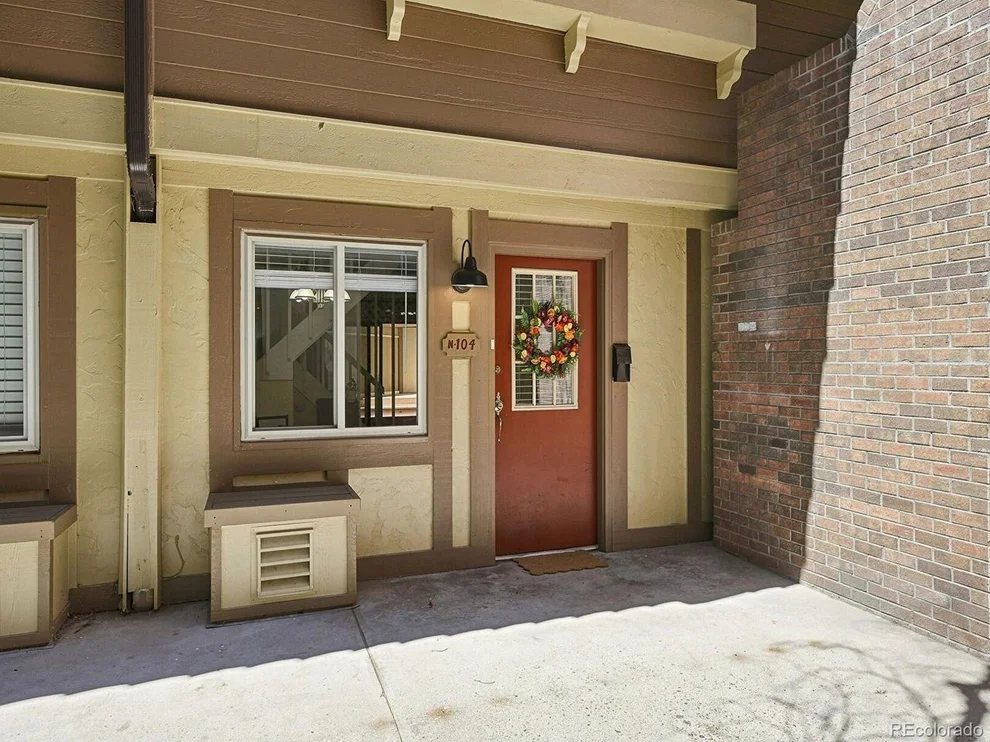 3161 Madison