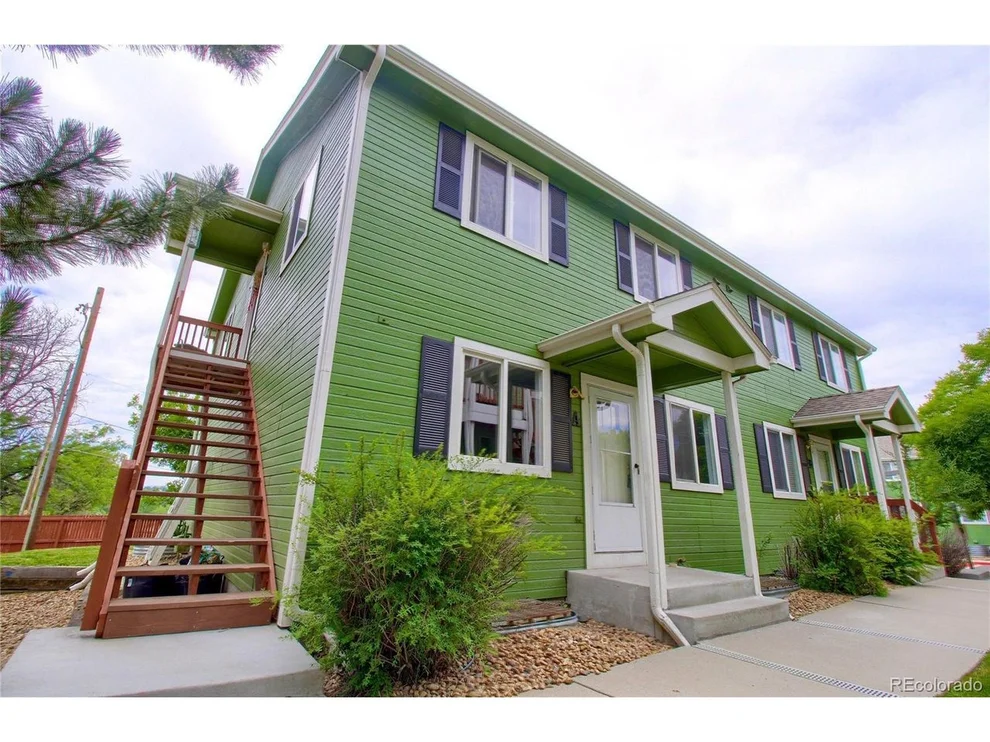 Unit for sale at 3230 W Girard Ave, Englewood, CO 80110