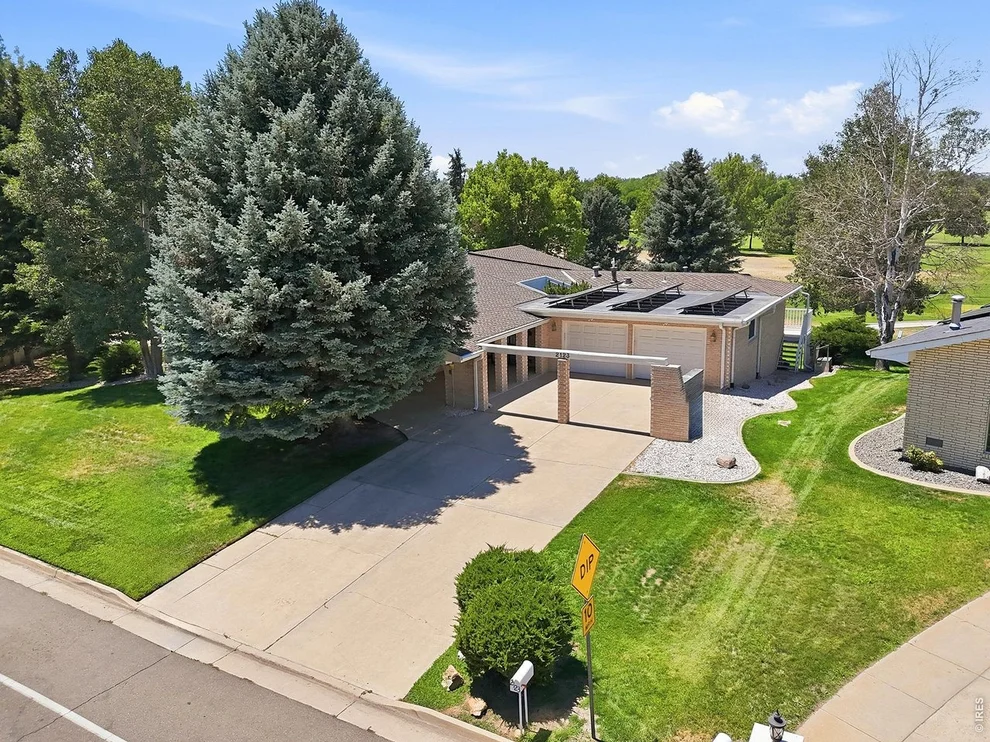 Unit for sale at 2123 Clubhouse Dr, Greeley, CO 80634