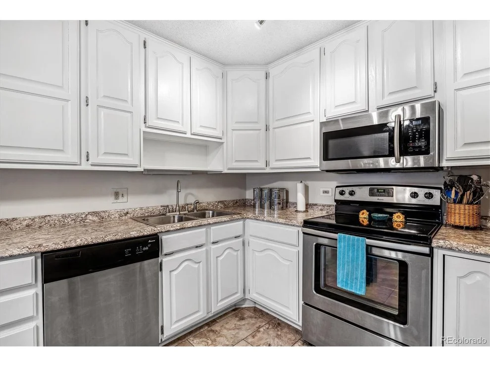 Unit for sale at 350 S Clinton St, Denver, CO 80247
