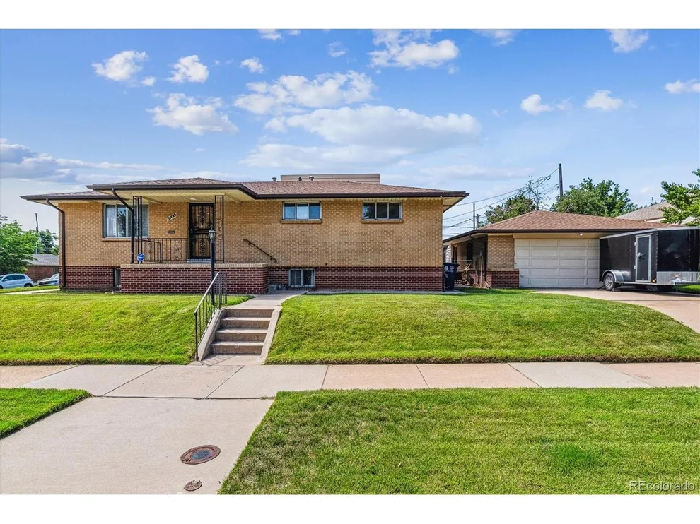 Unit for sale at 3100 W Denver Pl, Denver, CO 80211