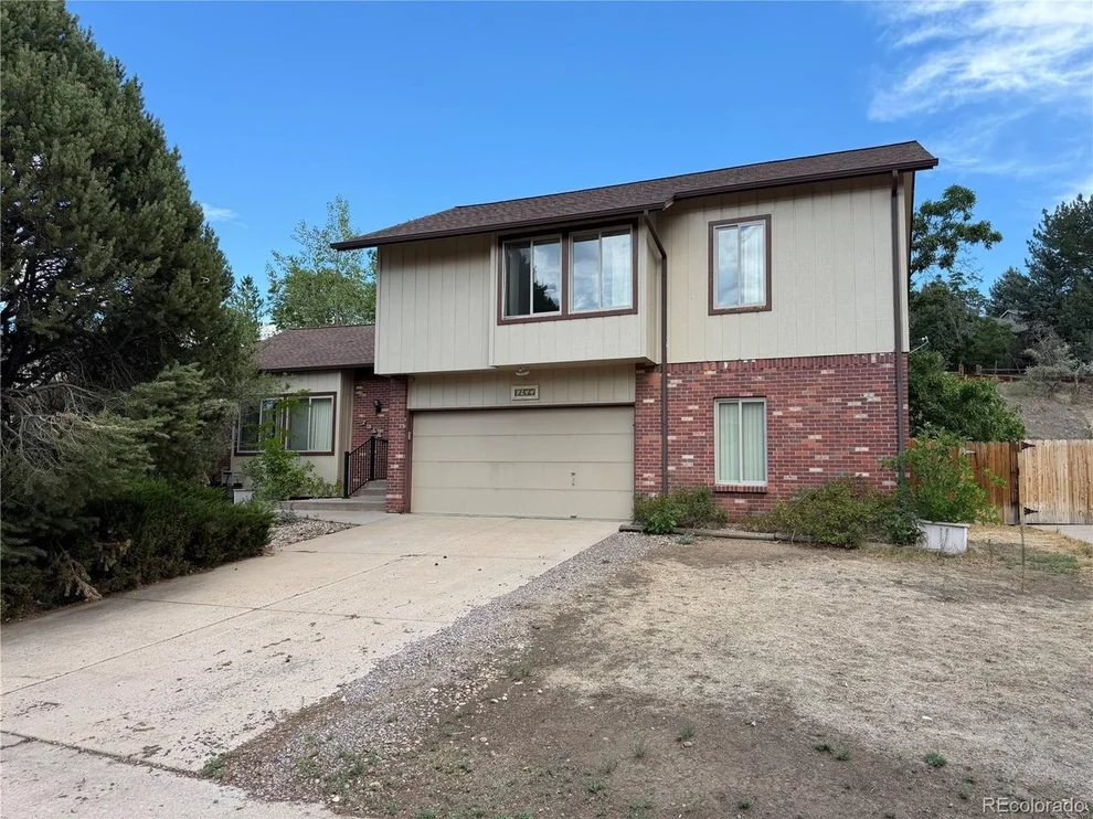 Unit for sale at 7244 S Houstoun Waring Cir, Littleton, CO 80120