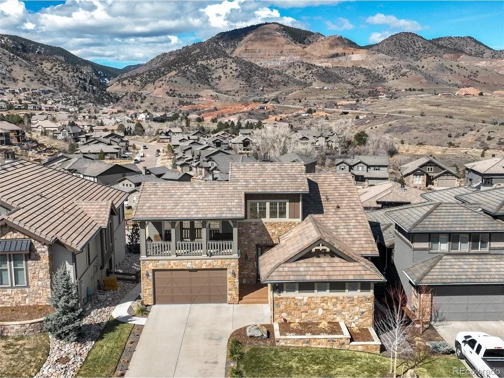 Unit for sale at 15678 Weaver Gulch Dr, Morrison, CO 80465