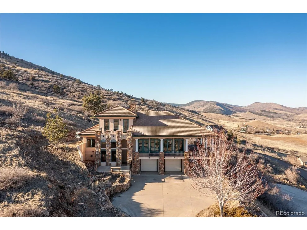 Unit for sale at 11683 Pointe View Dr, Longmont, CO 80503