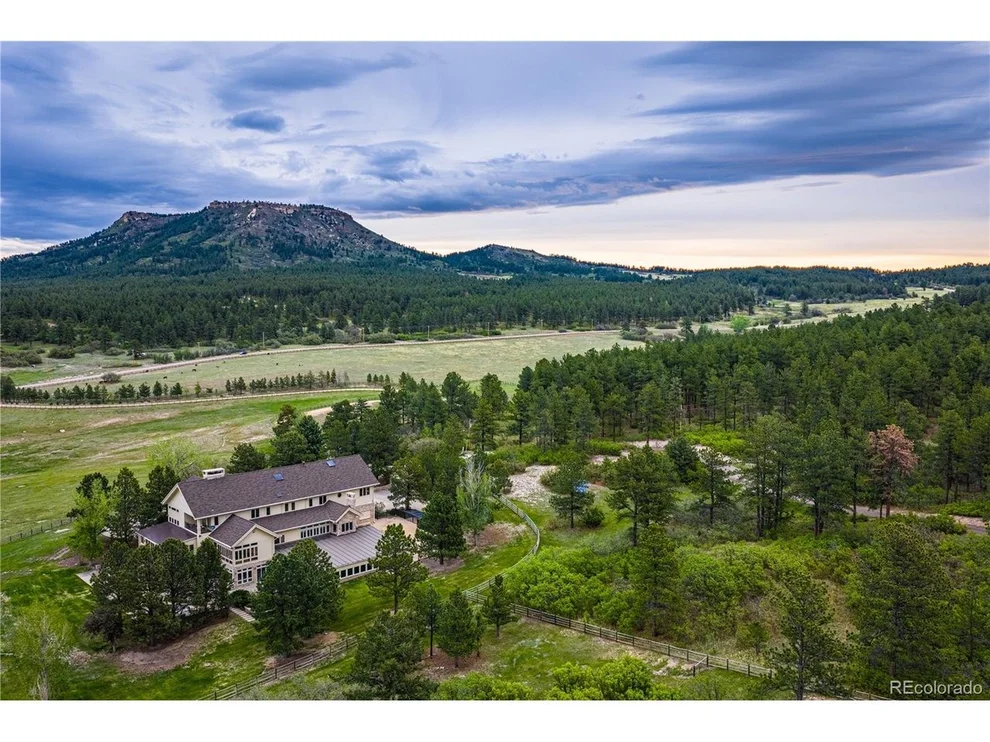 Unit for sale at 3282 Tomah Rd, Larkspur, CO 80118