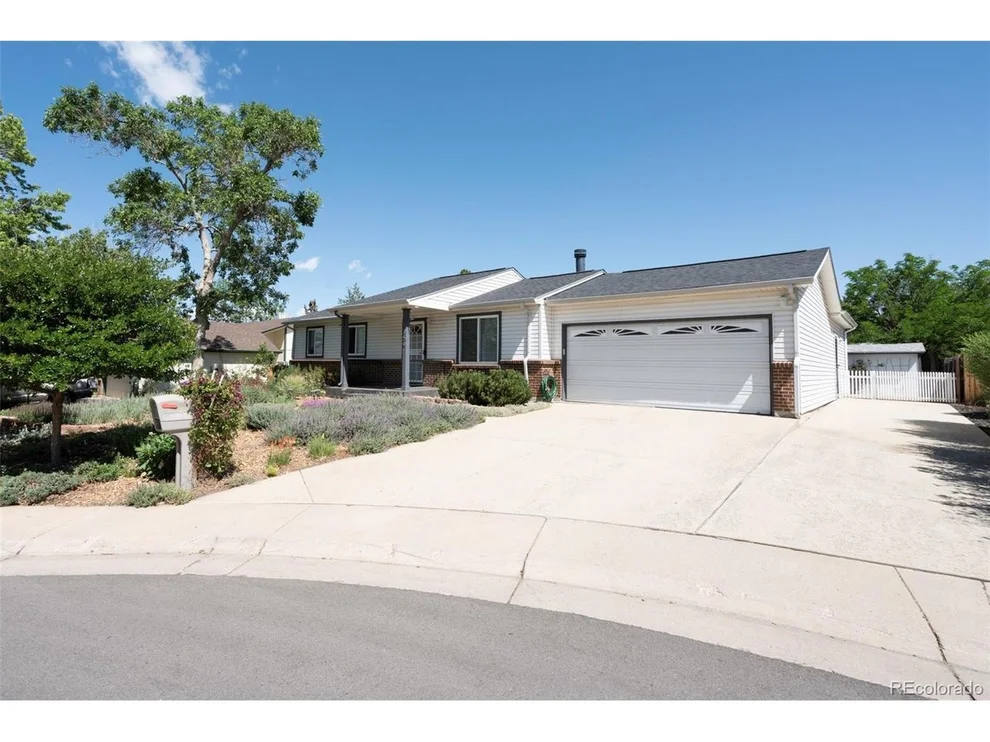 Unit for sale at 17959 E Oxford Pl, Aurora, CO 80013