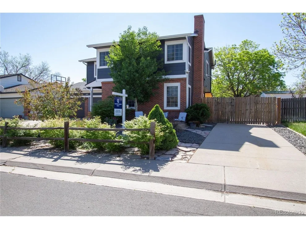 Unit for sale at 4868 S Johnson St, Littleton, CO 80123