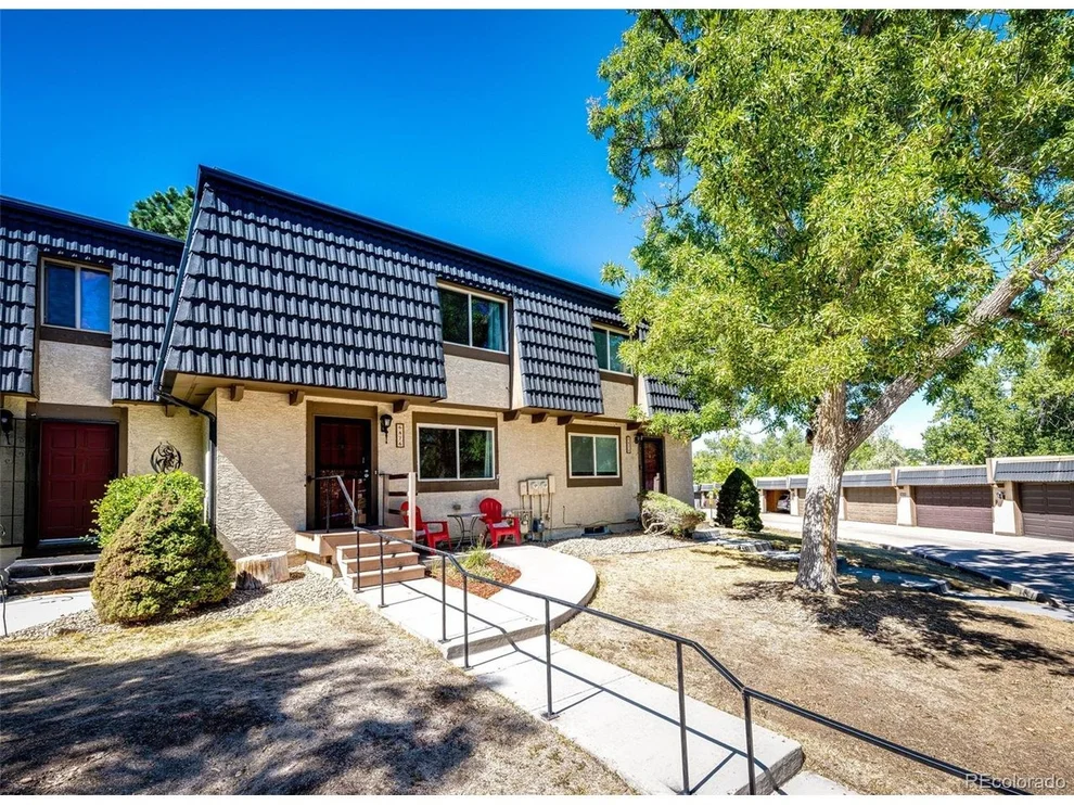 Unit for sale at 6876 S Broadway, Centennial, CO 80122