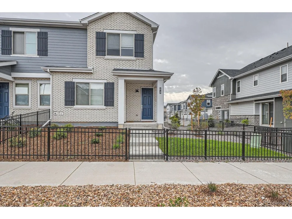 Unit for sale at 27432 E 1st Ave, Aurora, CO 80018