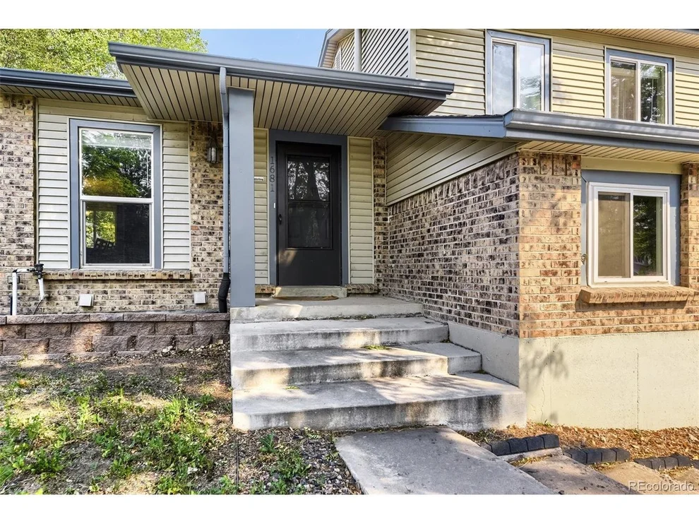 Unit for sale at 1681 S Evanston St, Aurora, CO 80012