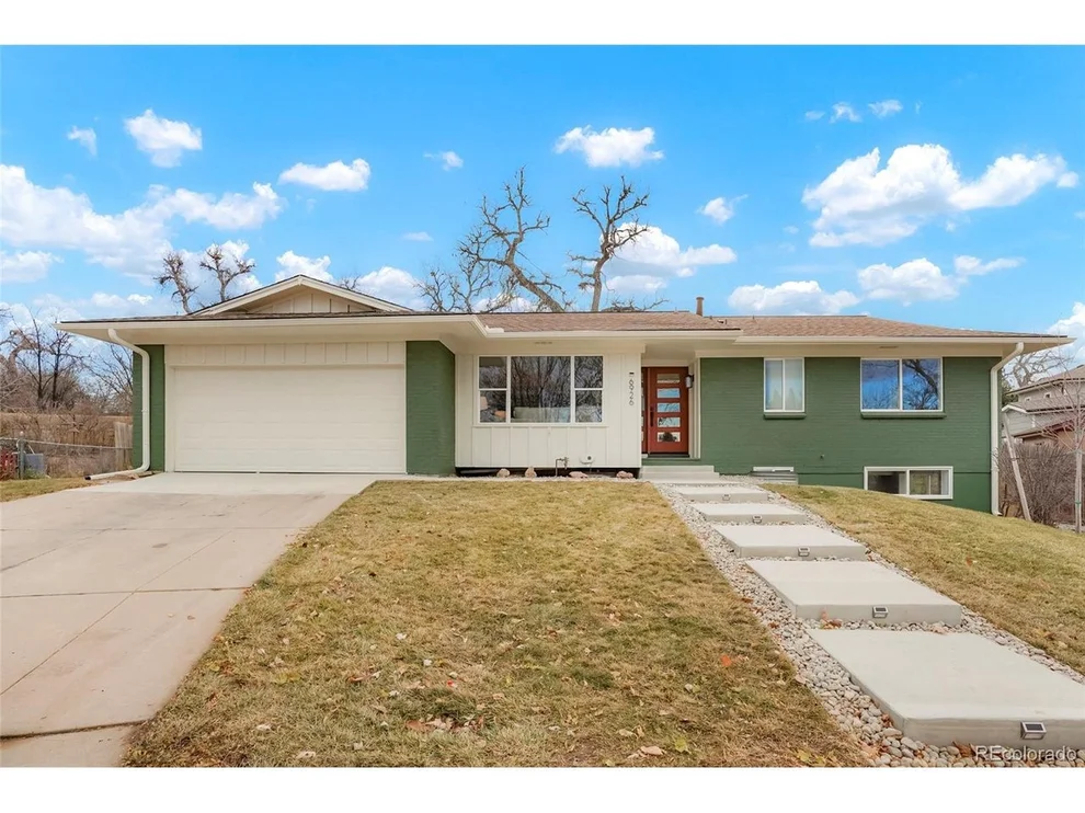 Unit for sale at 6926 E Dickenson Pl, Denver, CO 80224