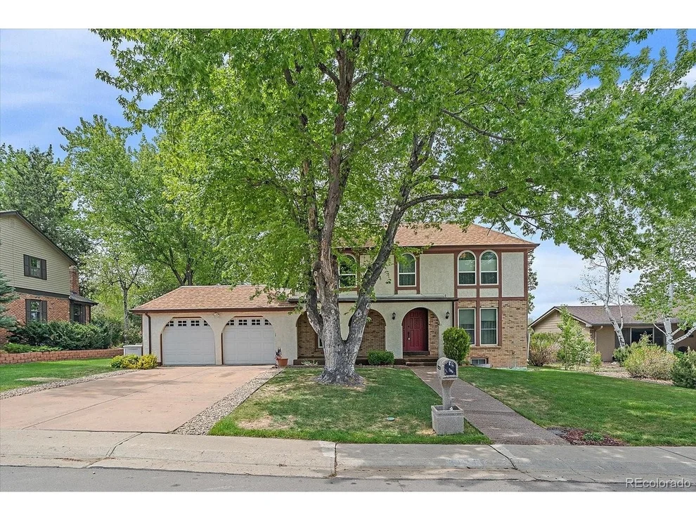 Unit for sale at 3121 Oak St, Lakewood, CO 80215