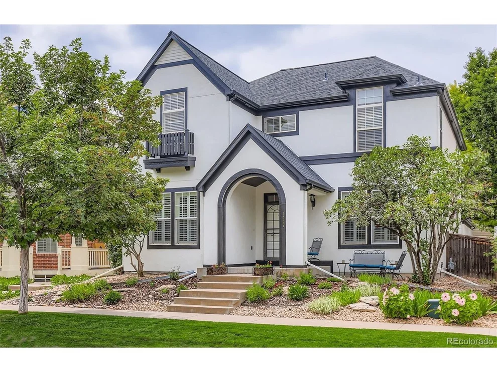 Unit for sale at 1009 Syracuse Ct, Denver, CO 80230