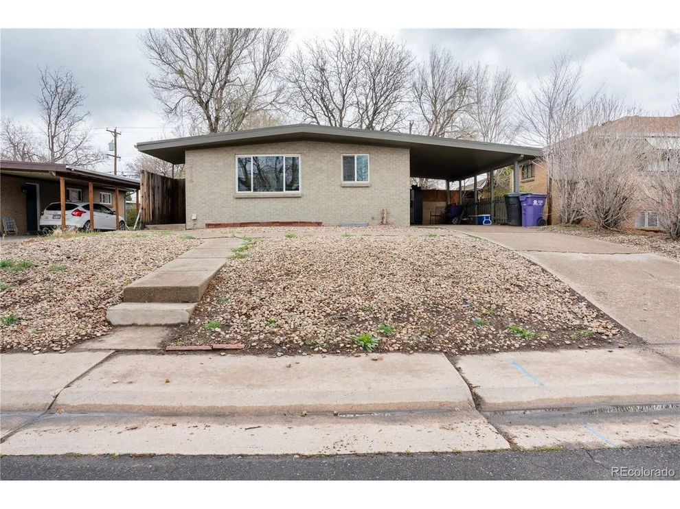 Unit for sale at 2186 S Bellaire St, Denver, CO 80222