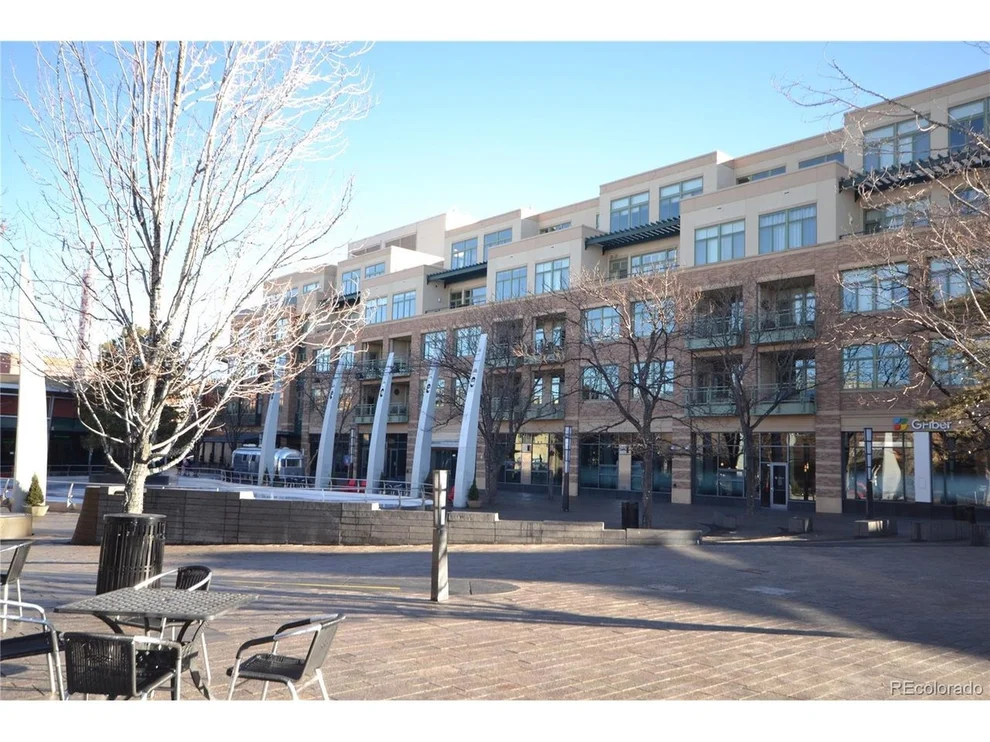 Unit for sale at 7220 W Bonfils Ln, Lakewood, CO 80226