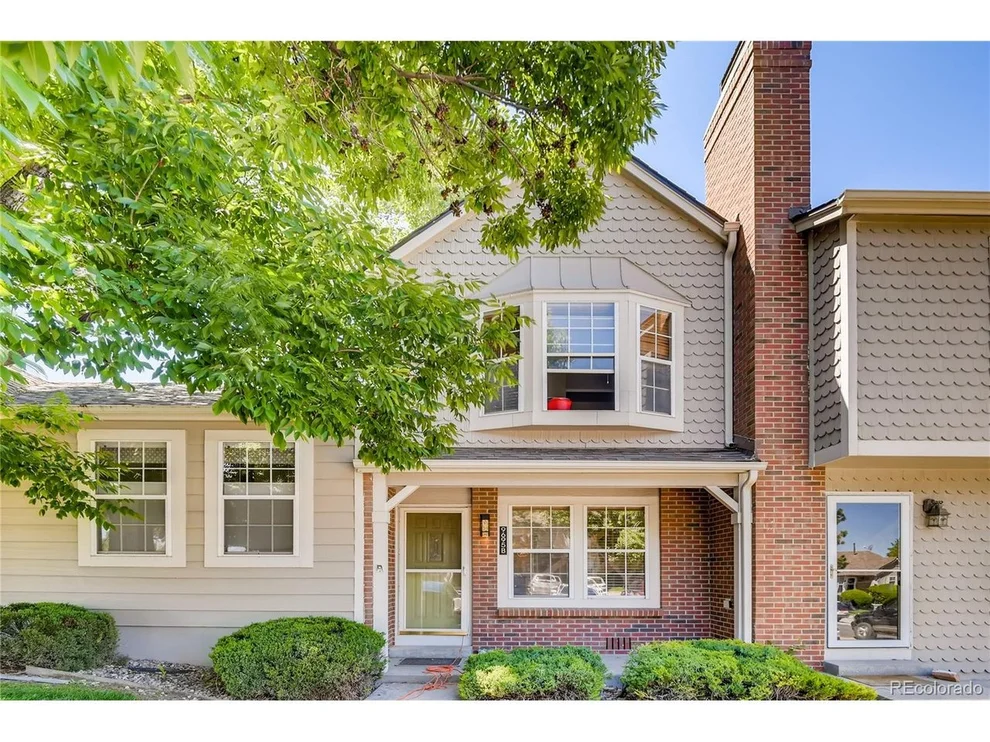 Unit for sale at 9695 W Chatfield Ave, Littleton, CO 80128