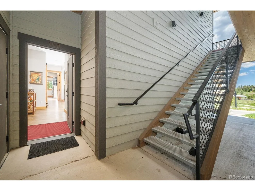 40 Springview Lane