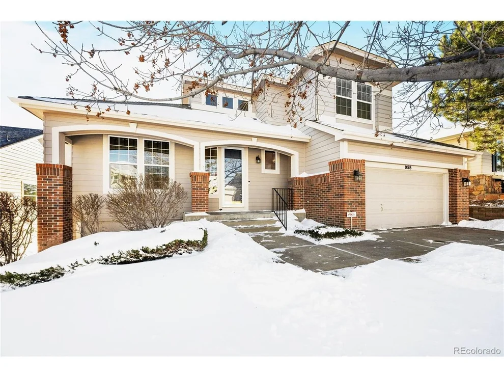 Unit for sale at 958 Bramblewood Dr, Castle Pines, CO 80108