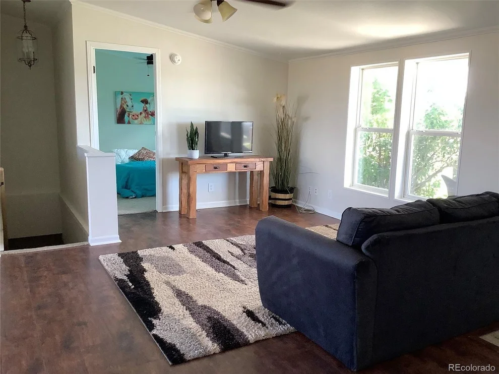 Unit for sale at 363 Shasta Ct, Kiowa, CO 80117