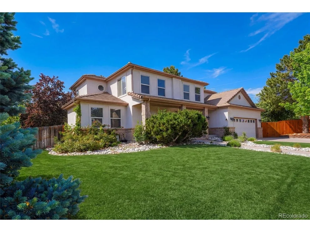 Unit for sale at 8691 E Hawaii Dr, Denver, CO 80231