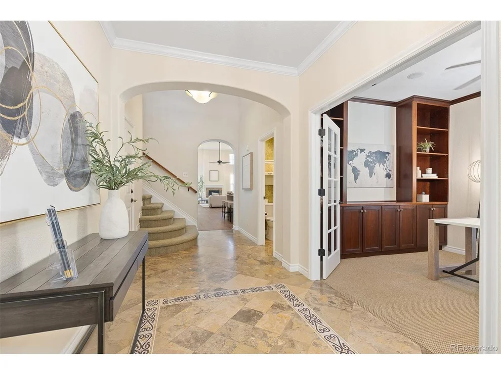 Unit for sale at 9450 Sori Ln, Highlands Ranch, CO 80126