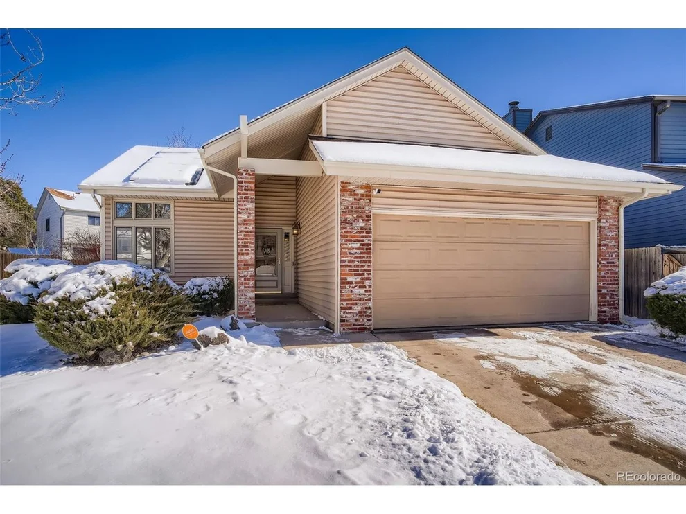 Unit for sale at 5272 S Yampa St, Centennial, CO 80015