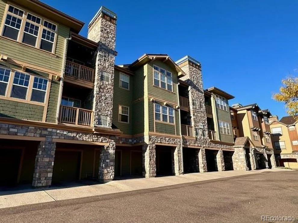 Unit for sale at 15460 Canyon Gulch Ln, Englewood, CO 80112