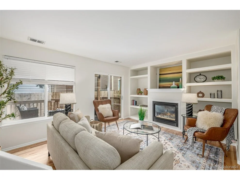 Unit for sale at 1252 S Alton Ct, Denver, CO 80247