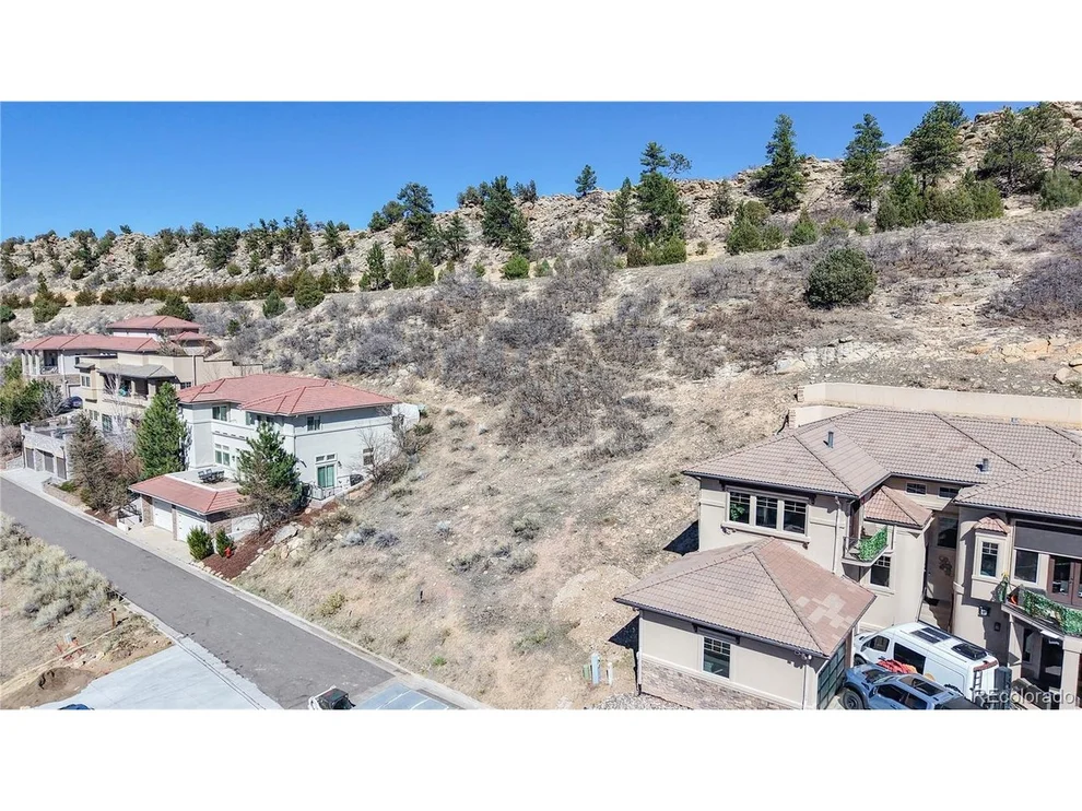 Unit for sale at 6668 Old Ranch Trl, Littleton, CO 80125